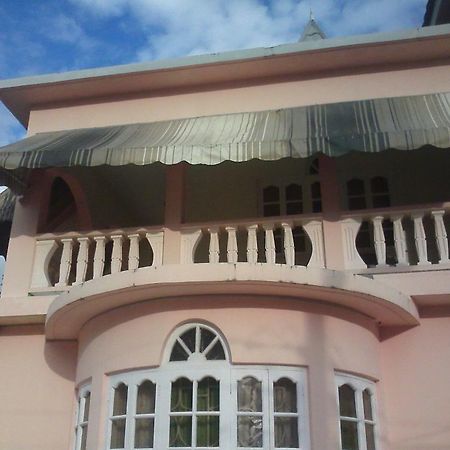 G&R Guesthouse Falmouth Exterior photo